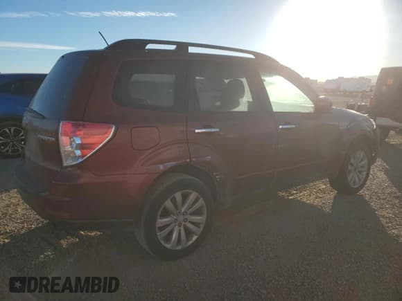 ✅ 2012 Subaru Forester X Premium • VIN: JF2SHBDC4CG423758 • Lot: 87252365. Listed on Copart with 240,198 mi. Free auction sales archive from the USA and detailed vehicle history report at DreamBid. Image 3.