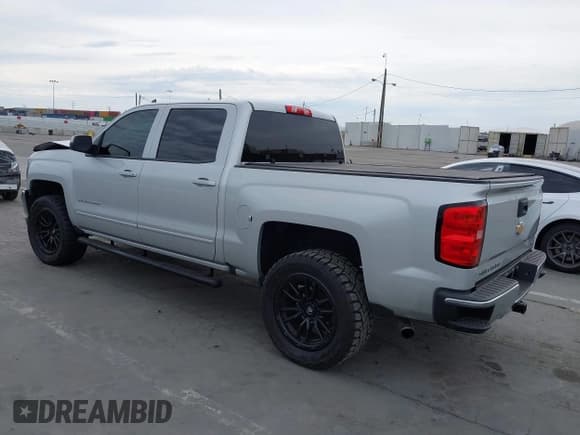 ✅ 2017 Chevrolet Silverado 1500 LT • VIN: 3GCPCREC6HG207142 • Лот: 43256548. Опубликован ранее на IAAI с пробегом 78 897 миль. Бесплатный доступ к архиву аукционных продаж из США и подробный отчёт об истории автомобиля на DreamBid. Изображение 3.