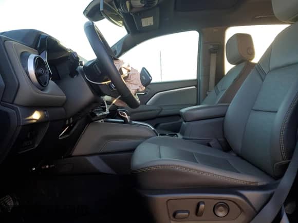 2023 Chevrolet Colorado 4WD ZR2 with VIN 1GCPTFEK9P1260839, listed as a Copart auction lot 88793675 with Not provided miles and Salvage title. Bid and sale history available at DreamBid. Image 7.