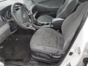 ✅ 2014 Hyundai Sonata GLS • VIN: 5NPEB4AC3EH873395 • Lot: 74169214. Wystawiony na Copart z przebiegiem 159 196 mil. Bezpłatny archiwum sprzedaży aukcyjnych z USA i szczegółowy raport historii pojazdu na DreamBid. Zdjęcie 7.