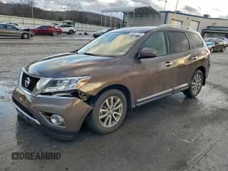 ✅ 2015 Nissan Pathfinder SV • VIN: 5N1AR2MN7FC694202 • Lot: 94052755. Listed on Copart with 131,702 mi. Free auction sales archive from the USA and detailed vehicle history report at DreamBid. Image 1.