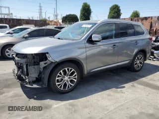 2017 Mitsubishi Outlander SE с VIN JA4AD3A31HZ052144, выставлен на аукционе Copart как лот 70063595 с пробегом 100 511 миль миль и Списание • Salvage title. История ставок и продаж доступна на DreamBid. Изображение 1.