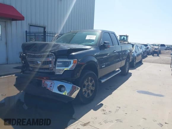 ✅ 2014 Ford F-150 XL • VIN: 1FTFX1CTXEFB99967 • Lot: 41857505. Wystawiony na IAAI z przebiegiem 170 478 mil. Bezpłatny archiwum sprzedaży aukcyjnych z USA i szczegółowy raport historii pojazdu na DreamBid. Zdjęcie 20.