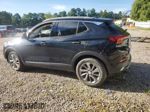 ✅ 2021 Buick Encore GX Essence • VIN: KL4MMFSL0MB157113 • Лот: 65975675. Опубликован ранее на Copart с пробегом 67 872 миль. Бесплатный доступ к архиву аукционных продаж из США и подробный отчёт об истории автомобиля на DreamBid. Изображение 2.