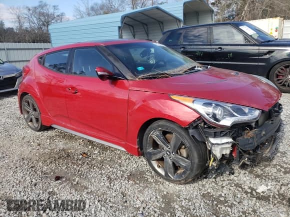 ✅ 2015 Hyundai Veloster Turbo • VIN: KMHTC6AE3FU243185 • Lot: 46165515. Wystawiony na Copart z przebiegiem 102 088 mil. Bezpłatny archiwum sprzedaży aukcyjnych z USA i szczegółowy raport historii pojazdu na DreamBid. Zdjęcie 4.