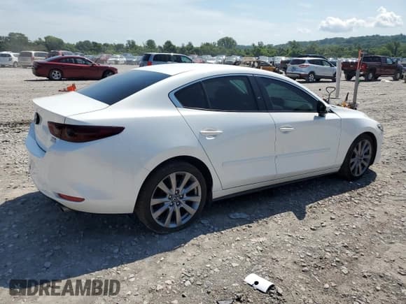 ✅ 2021 Mazda 3 Preferred • VIN: 3MZBPBCL7MM252107 • Lot: 63917295. Listed on Copart with 47,960 mi. Free auction sales archive from the USA and detailed vehicle history report at DreamBid. Image 3.