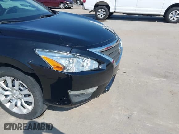 ✅ 2015 Nissan Altima S • VIN: 1N4AL3AP8FN377623 • Lot: 42993994. Listed on IAAI with 158,000 mi. Free auction sales archive from the USA and detailed vehicle history report at DreamBid. Image 17.