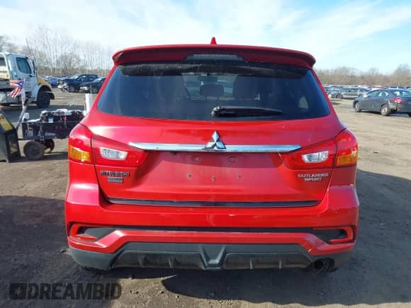 2019 Mitsubishi Outlander ES with VIN JA4AR3AU2KU020205, listed as a IAAI auction lot 41591784 with 26,336 mi miles and . Bid and sale history available at DreamBid. Image 16.