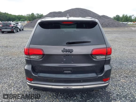 ✅ 2016 Jeep Grand Cherokee Overland • VIN: 1C4RJFCG6GC420953 • Lot: 42726612. Listed on IAAI with 159,521 mi. Free auction sales archive from the USA and detailed vehicle history report at DreamBid. Image 16.