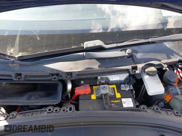 ✅ 2018 Tesla Model 3 Long Range Battery • VIN: 5YJ3E1EA5JF154356 • Lot: 43440558. Wystawiony na IAAI z przebiegiem 75 672 mil. Bezpłatny archiwum sprzedaży aukcyjnych z USA i szczegółowy raport historii pojazdu na DreamBid. Zdjęcie 17.