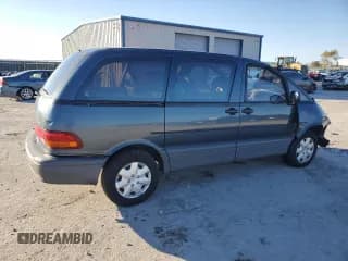 ✅ 1993 Toyota Previa LE • VIN: JT3AC12R2P1091732 • Lot: 37550144. Wystawiony na Copart z przebiegiem 131 501 mil. Bezpłatny archiwum sprzedaży aukcyjnych z USA i szczegółowy raport historii pojazdu na DreamBid. Zdjęcie 3.