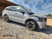 ✅ 2024 Kia Sorento EX • VIN: 5XYRH4JF1RG307100 • Lot: 87210615. Listed on Copart with 29,290 mi. Free auction sales archive from the USA and detailed vehicle history report at DreamBid. Image 4.
