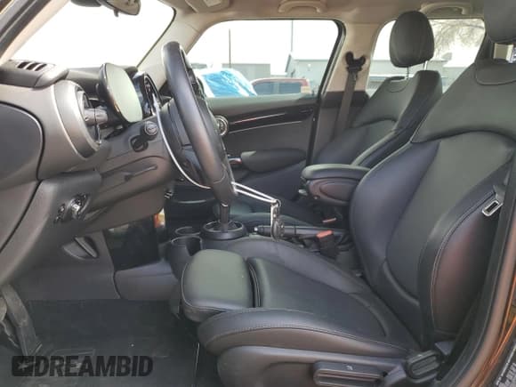 ✅ 2022 MINI Hardtop 4 Door Cooper S • VIN: WMW53DK04N2R07019 • Lot: 47933775. Listed on Copart with 38,899 mi. Free auction sales archive from the USA and detailed vehicle history report at DreamBid. Image 7.