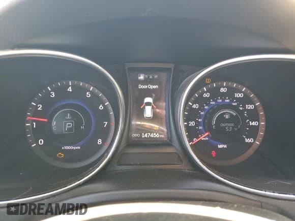 ✅ 2013 Hyundai Santa Fe Sport • VIN: 5XYZU3LA8DG014486 • Lot: 93076085. Listed on Copart with 147,456 mi. Free auction sales archive from the USA and detailed vehicle history report at DreamBid. Image 9.