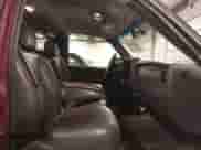 2006 Chevrolet Silverado 1500 LT1 с VIN 2GCEK13T861135557, выставлен на аукционе IAAI как лот 42057498 с пробегом 174 440 миль миль и . История ставок и продаж доступна на DreamBid. Изображение 5.