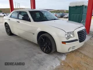 ✅ 2006 Chrysler 300 C • VIN: 2C3LA63H56H170801 • Лот: 43827833. Опубликован ранее на IAAI с пробегом 168 436 миль. Бесплатный доступ к архиву аукционных продаж из США и подробный отчёт об истории автомобиля на DreamBid. Изображение 1.