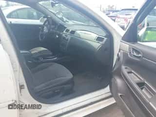 2009 Chevrolet Impala Police Police with VIN 2G1WS57M991311589, listed as a IAAI auction lot 42948097 with 98,533 mi miles and . Bid and sale history available at DreamBid. Image 5.