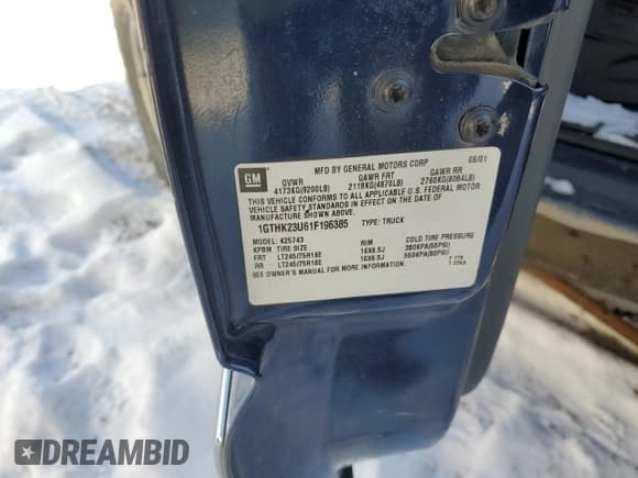 ✅ 2001 GMC Sierra 2500HD SLE • VIN: 1GTHK23U61F196385 • Lot: 42206955. Listed on Copart with Not provided. Free auction sales archive from the USA and detailed vehicle history report at DreamBid. Image 12.