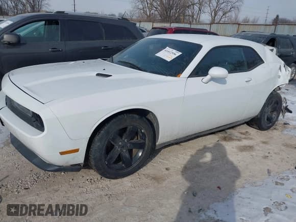 ✅ 2012 Dodge Challenger SXT • VIN: 2C3CDYAG9CH125191 • Lot: 41412556. Wystawiony na IAAI z przebiegiem 123 524 mil. Bezpłatny archiwum sprzedaży aukcyjnych z USA i szczegółowy raport historii pojazdu na DreamBid. Zdjęcie 2.