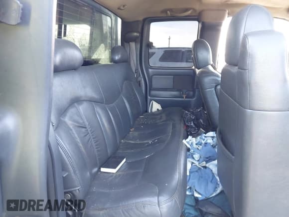 ✅ 2000 Chevrolet Silverado 1500 LS • VIN: 2GCEK19TXY1353591 • Лот: 43798457. Опубликован ранее на IAAI с пробегом Не указан. Бесплатный доступ к архиву аукционных продаж из США и подробный отчёт об истории автомобиля на DreamBid. Изображение 8.