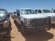 ✅ 2018 Ford F-350 XL • VIN: 1FT8W3BT5JEB89050 • Лот: 54020355. Опубликован ранее на Copart с пробегом 150 621 миль. Бесплатный доступ к архиву аукционных продаж из США и подробный отчёт об истории автомобиля на DreamBid. Изображение 4.