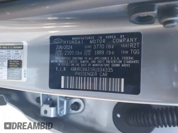✅ 2024 Hyundai Venue SEL • VIN: KMHRC8A31RU334335 • Lot: 41393828. Listed on IAAI with 3,771 mi. Free auction sales archive from the USA and detailed vehicle history report at DreamBid. Image 9.