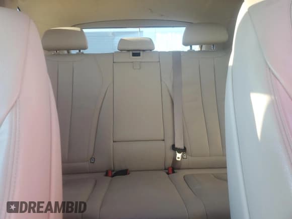 ✅ 2014 BMW X5 xDrive35d • VIN: 5UXKS4C55E0J95178 • Lot: 89595465. Listed on Copart with 96,135 mi. Free auction sales archive from the USA and detailed vehicle history report at DreamBid. Image 10.