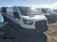 ✅ 2022 Ford Transit Cargo • VIN: 1FTBR1Y89NKA62202 • Lot: 81246115. Listed on Copart with 67,755 mi. Free auction sales archive from the USA and detailed vehicle history report at DreamBid. Image 4.