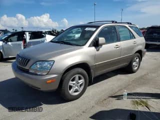 ✅ 2002 Lexus RX 300 • VIN: JTJHF10U620287418 • Лот: 73843024. Опубликован ранее на Copart с пробегом 111 588 миль. Бесплатный доступ к архиву аукционных продаж из США и подробный отчёт об истории автомобиля на DreamBid. Изображение 1.