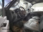 ✅ 2015 Ford F-350 XL • VIN: 1FTRF3B68FED37861 • Lot: 87174364. Wystawiony na Copart z przebiegiem 108 883 mil. Bezpłatny archiwum sprzedaży aukcyjnych z USA i szczegółowy raport historii pojazdu na DreamBid. Zdjęcie 8.