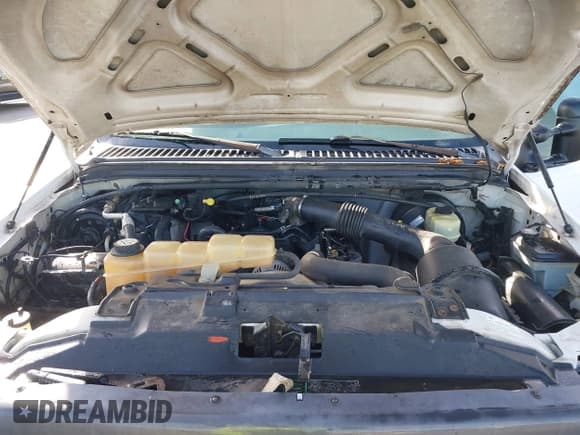 ✅ 2004 Ford F-250 XL • VIN: 1FTNX20L44EC45528 • Lot: 41598042. Listed on IAAI with 2,163,017 mi. Free auction sales archive from the USA and detailed vehicle history report at DreamBid. Image 10.