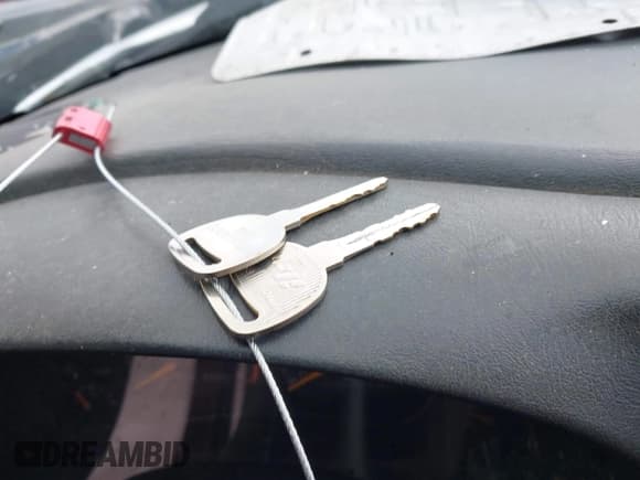 ✅ 2001 Chevrolet Blazer LT • VIN: 1GNDT13W312156772 • Lot: 41826929. Wystawiony na IAAI z przebiegiem 195 474 mil. Bezpłatny archiwum sprzedaży aukcyjnych z USA i szczegółowy raport historii pojazdu na DreamBid. Zdjęcie 11.