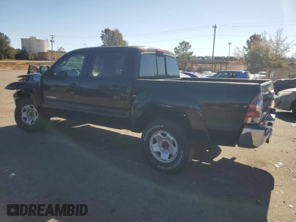 ✅ 2013 Toyota Tacoma PreRunner • VIN: 3TMJU4GN8DM140835 • Lot: 92423635. Listed on Copart with 198,471 mi. Free auction sales archive from the USA and detailed vehicle history report at DreamBid. Image 2.