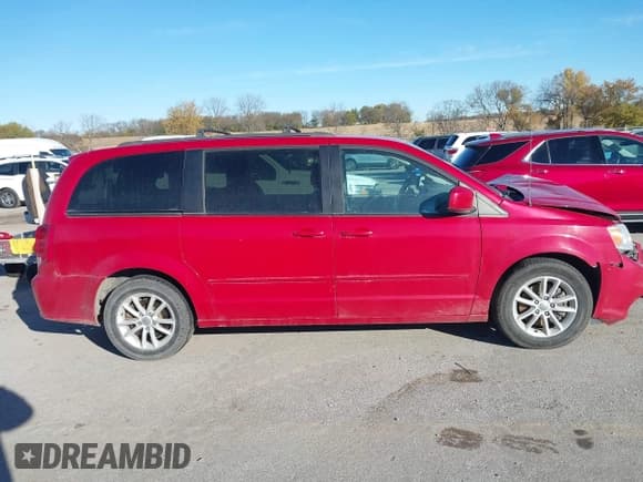 ✅ 2015 Dodge Grand Caravan SXT • VIN: 2C4RDGCG6FR732788 • Lot: 43583094. Listed on IAAI with 184,704 mi. Free auction sales archive from the USA and detailed vehicle history report at DreamBid. Image 13.