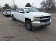 ✅ 2016 Chevrolet Silverado 1500 LT • VIN: 3GCUKREC6GG225189 • Лот: 41988239. Опубликован ранее на IAAI с пробегом 154 868 миль. Бесплатный доступ к архиву аукционных продаж из США и подробный отчёт об истории автомобиля на DreamBid. Изображение 1.