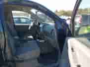 2013 Nissan Frontier SV z VIN 1N6AD0FV9DN731267, wystawiony jako IAAI lot #43354810 z przebiegiem 93 049 mil mil oraz . Historia ofert i sprzedaży dostępna na DreamBid. Obrazek 5.