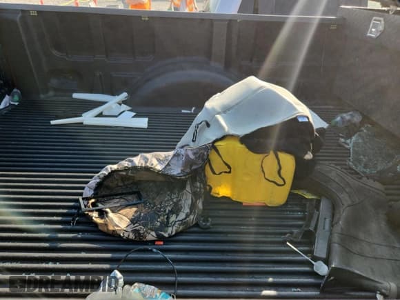 ✅ 2001 Ford F-150 XL • VIN: 2FTRF17W61CA92117 • Lot: 84774055. Listed on Copart with 126,657 mi. Free auction sales archive from the USA and detailed vehicle history report at DreamBid. Image 10.