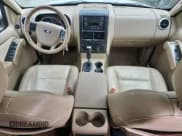 ✅ 2008 Ford Explorer XLT • VIN: 1FMEU63E58UA83817 • Lot: 90576825. Listed on Copart with 181,191 mi. Free auction sales archive from the USA and detailed vehicle history report at DreamBid. Image 8.