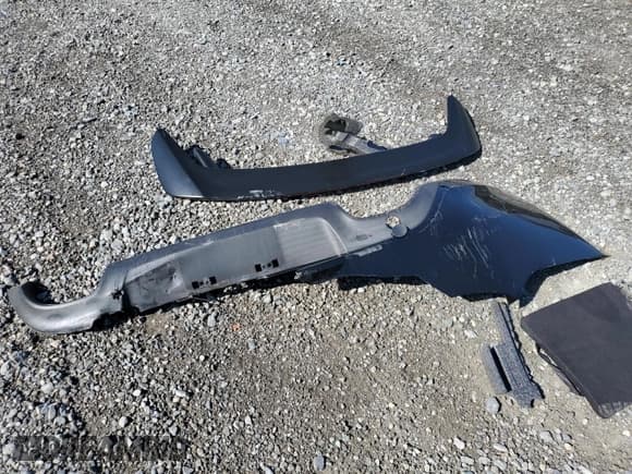 ✅ 2013 Hyundai Genesis Coupe Track • VIN: KMHHU6KJ2DU097602 • Lot: 81663555. Wystawiony na Copart z przebiegiem 64 827 mil. Bezpłatny archiwum sprzedaży aukcyjnych z USA i szczegółowy raport historii pojazdu na DreamBid. Zdjęcie 12.