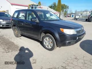 ✅ 2010 Subaru Forester X • VIN: JF2SH6AC6AH796089 • Lot: 43724368. Wystawiony na IAAI z przebiegiem 199 185 mil. Bezpłatny archiwum sprzedaży aukcyjnych z USA i szczegółowy raport historii pojazdu na DreamBid. Zdjęcie 1.