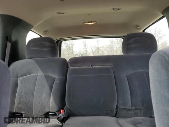 ✅ 2002 Chevrolet Tahoe LS • VIN: 1GNEK13V82J318451 • Лот: 52493005. Опубликован ранее на Copart с пробегом 303 292 миль. Бесплатный доступ к архиву аукционных продаж из США и подробный отчёт об истории автомобиля на DreamBid. Изображение 10.