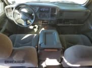 ✅ 2006 Chevrolet Silverado 1500 LT1 • VIN: 2GCEC13T061172258 • Лот: 73943274. Опубликован ранее на Copart с пробегом 176 847 миль. Бесплатный доступ к архиву аукционных продаж из США и подробный отчёт об истории автомобиля на DreamBid. Изображение 8.