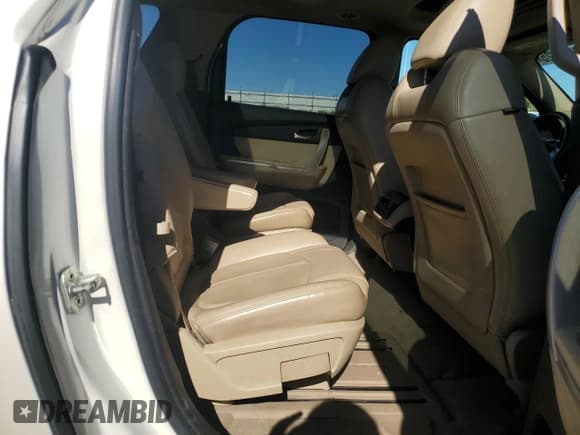 ✅ 2010 GMC Acadia SLT2 • VIN: 1GKLRNED2AJ188239 • Lot: 82477425. Listed on Copart with 129,051 mi. Free auction sales archive from the USA and detailed vehicle history report at DreamBid. Image 11.