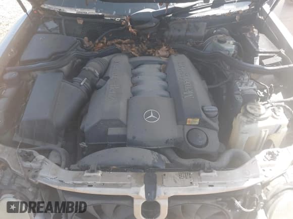 ✅ 2001 Mercedes-Benz E 320 • VIN: WDBJF70J61B261898 • Лот: 42549736. Опубликован ранее на IAAI с пробегом 206 081 миль. Бесплатный доступ к архиву аукционных продаж из США и подробный отчёт об истории автомобиля на DreamBid. Изображение 10.