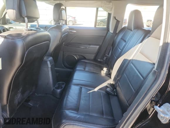 ✅ 2012 Jeep Patriot Limited • VIN: 1C4NJRCB7CD543881 • Lot: 90319005. Listed on Copart with 134,901 mi. Free auction sales archive from the USA and detailed vehicle history report at DreamBid. Image 11.