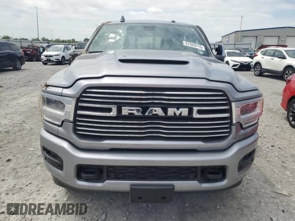 ✅ 2024 Ram 2500 Laramie • VIN: 3C6UR5FJ3RG365650 • Лот: 57353715. Опубликован ранее на Copart с пробегом 5 938 миль. Бесплатный доступ к архиву аукционных продаж из США и подробный отчёт об истории автомобиля на DreamBid. Изображение 5.