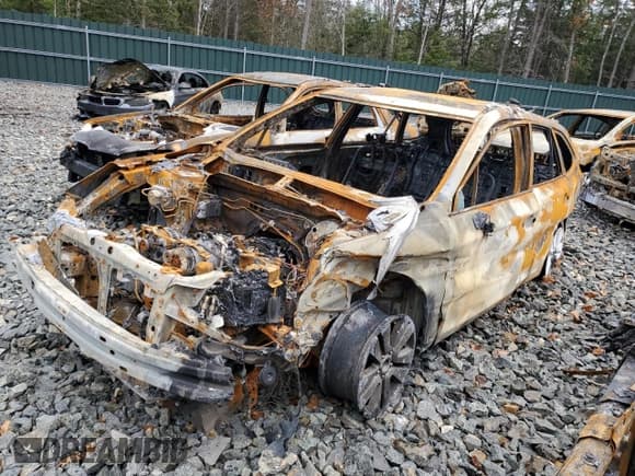 ✅ 2018 Subaru Outback Premium • VIN: 4S4BSACC5J3280573 • Lot: 82488885. Wystawiony na Copart z przebiegiem 146 685 mil. Bezpłatny archiwum sprzedaży aukcyjnych z USA i szczegółowy raport historii pojazdu na DreamBid. Zdjęcie 1.