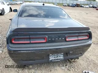 ✅ 2019 Dodge Challenger GT • VIN: 2C3CDZJGXKH504043 • Lot: 68979173. Wystawiony na Copart z przebiegiem Nie podano. Bezpłatny archiwum sprzedaży aukcyjnych z USA i szczegółowy raport historii pojazdu na DreamBid. Zdjęcie 6.