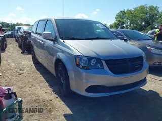 ✅ 2015 Dodge Grand Caravan American Value • VIN: 2C4RDGBG6FR672173 • Lot: 42574646. Wystawiony na IAAI z przebiegiem 153 060 mil. Bezpłatny archiwum sprzedaży aukcyjnych z USA i szczegółowy raport historii pojazdu na DreamBid. Zdjęcie 1.