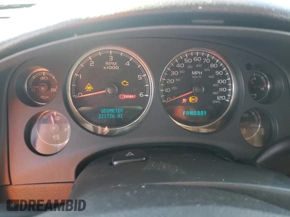 ✅ 2007 GMC Yukon SLE • VIN: 1GKFC13097R193598 • Lot: 72038755. Listed on Copart with 211,726 mi. Free auction sales archive from the USA and detailed vehicle history report at DreamBid. Image 9.